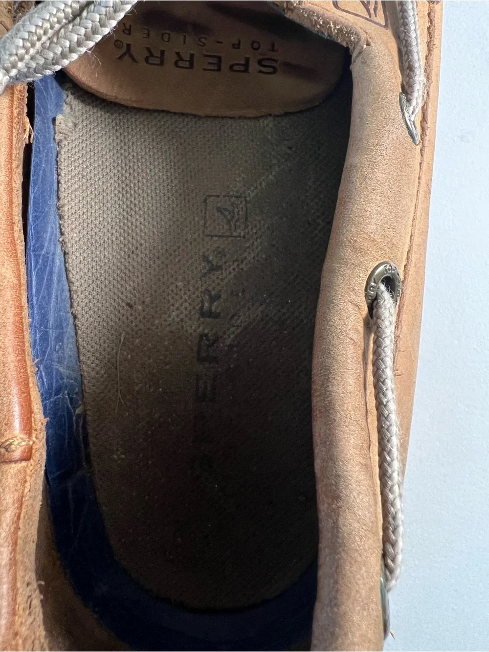 Sperry Authentic Leather Boat Shoe Size 8